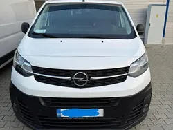 Culoarealb Utilizat 2021 Opel Vivaro Van | 14.500 EUR (Puțin scump)