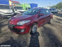 Culoarerosu Utilizat 2012 Renault Mégane GrandTour Business Break | 4.500 EUR (Preț OK)