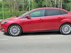 Rosu Utilizat 2017 Ford Focus Titanium Berlinǎ | 6.500 EUR