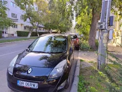 Utilizat 2011 Renault Grand Scénic III Monovolum | 3.990 EUR (Preț OK)