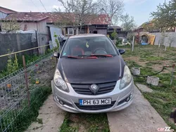 Negru Utilizat 2008 Opel Corsa Coupe | 2.000 EUR (Preț OK)