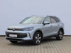 Gri mediu normal Utilizat 2024 VW Tiguan Advance SUV | 36.925 EUR