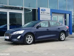 Albastru Utilizat 2018 Ford Focus Berlinǎ | 12.700 EUR (Scump)