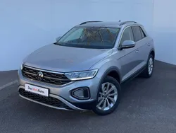 Gri deschis metalic Utilizat 2024 VW T-Roc Advance SUV | 24.500 EUR (Preț OK)