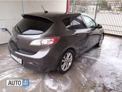 Argintiu Utilizat 2009 Mazda 3 Hatchback | 4.600 EUR (Scump)
