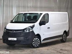 Alb Utilizat 2015 Opel Vivaro Van | 9.659 EUR (Scump)
