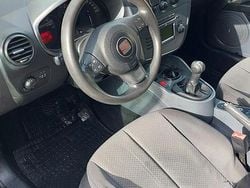 Culoarenegru Utilizat 2007 Seat Leon Hatchback | 1.950 EUR (Preț bun)