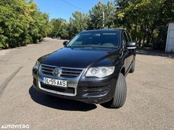 Culoarenegru Utilizat 2006 VW Touareg Individual SUV | 5.800 EUR (Preț OK)