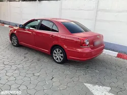 Culoarerosu Utilizat 2007 Toyota Avensis Comfort Berlinǎ | 2.800 EUR (Super Preț)