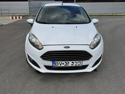 Alb Utilizat 2015 Ford Fiesta Hatchback | 5.200 EUR (Preț OK)