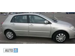 Argintiu Utilizat 2005 Toyota Corolla Hatchback | 3.900 EUR