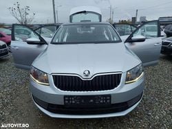 Culoaregri Utilizat 2013 Skoda Octavia Berlinǎ | 7.990 EUR (Scump)