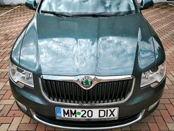 Culoareverde Utilizat 2011 Skoda Superb Ambition Break | 7.800 EUR (Puțin scump)