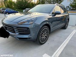 Culoarealbastru Utilizat 2018 Porsche Cayenne S SUV | 46.999 EUR (Preț OK)