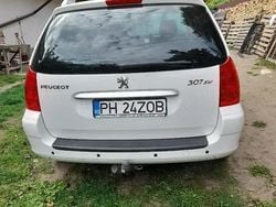 Alb Utilizat 2007 Peugeot 307 Break | 2.600 EUR (Puțin scump)