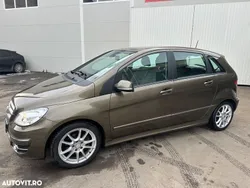 Maro Utilizat 2011 Mercedes B180 Edition Monovolum | 4.500 EUR (Preț OK)