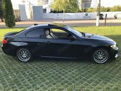 Negru Utilizat 2011 BMW 330 Sport Line Coupe | 12.290 EUR