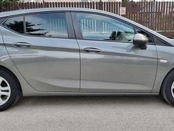 Culoaregri Utilizat 2017 Opel Astra Selection Hatchback | 7.200 EUR (Preț OK)