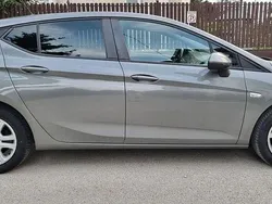 Culoaregri Utilizat 2017 Opel Astra Selection Hatchback | 7.200 EUR (Preț OK)