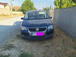 Albastru Utilizat 2009 VW Touran Monovolum | 3.500 EUR (Preț bun)