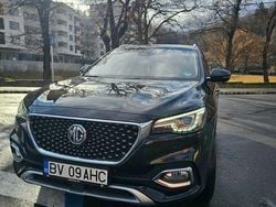 Culoarenegru Utilizat 2022 MG EHS Luxury SUV | 19.999 EUR (Preț bun)