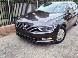 Culoaremaro Utilizat 2015 VW Passat Comfortline Break | 11.399 EUR (Preț bun)