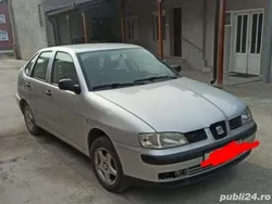 Utilizat 2002 Seat Cordoba Berlinǎ | 1.200 EUR