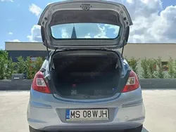 Gri Utilizat 2007 Opel Corsa Hatchback | 2.150 EUR (Preț OK)