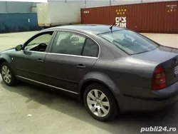 Utilizat 2005 Skoda Superb Berlinǎ | 3.150 EUR