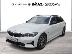 Utilizat 2022 BMW 330e Sport Line Break | 35.516 EUR (Scump)