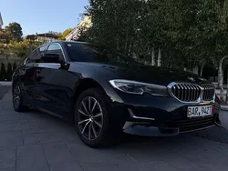 Culoarenegru Utilizat 2022 BMW 318 Luxury Line Berlinǎ | 23.500 EUR (Preț bun)