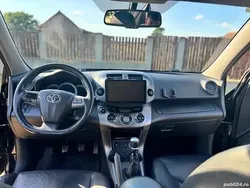 Negru Utilizat 2010 Toyota RAV4 SUV | 7.200 EUR