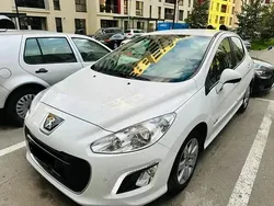 Utilizat 2013 Peugeot 308 Hatchback | 3.850 EUR