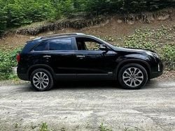 Culoarenegru Utilizat 2013 Kia Sorento Platinum Edition SUV | 13.900 EUR (Puțin scump)