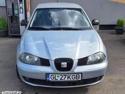 Albastru Utilizat 2005 Seat Cordoba Berlinǎ | 1.600 EUR