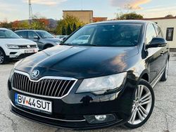 Culoarenegru Utilizat 2015 Skoda Superb Elegance Berlinǎ | 11.250 EUR (Preț bun)