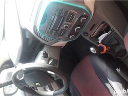 Maro Utilizat 2013 Renault Captur SUV | 9.000 EUR (Preț OK)