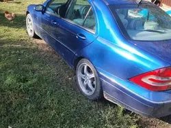 Utilizat 2003 Mercedes C220 SE Berlinǎ | 2.800 EUR