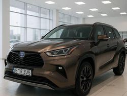 Maro Utilizat 2024 Toyota Highlander Luxury SUV | 64.900 EUR (Scump)