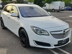 Culoarealb Utilizat 2014 Opel Insignia Innovation Berlinǎ | 5.380 EUR (Super Preț)