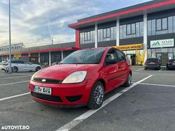 Culoarerosu Utilizat 2004 Ford Fiesta Ambiente | 2.300 EUR (Scump)