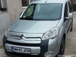 Gri Utilizat 2011 Citroën Berlingo Monovolum | 4.300 EUR (Preț OK)