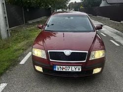 Rosu Utilizat 2006 Skoda Octavia Berlinǎ | 2.300 EUR (Scump)