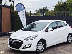 Culoarealb Utilizat 2013 Hyundai i30 Comfort Hatchback | 6.998 EUR (Puțin scump)