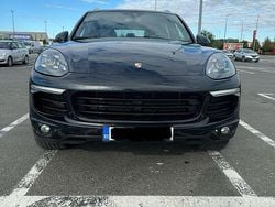 Culoarenegru Utilizat 2017 Porsche Cayenne SUV | 37.950 EUR