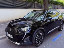 Culoarenegru Utilizat 2020 Peugeot 2008 Active SUV | 18.000 EUR (Scump)