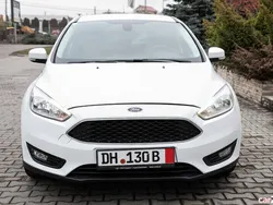 Alb Utilizat 2015 Ford Focus Berlinǎ | 6.150 EUR (Preț OK)