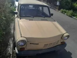 Utilizat 1990 Trabant 1.1 Berlinǎ | 1.490 EUR
