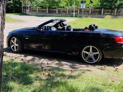 Culoarenegru Utilizat 2008 BMW 320 Cabriolet Cabrio | 7.599 EUR