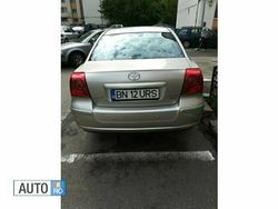 Albastru marin Utilizat 2005 Toyota Avensis Berlinǎ | 3.800 EUR